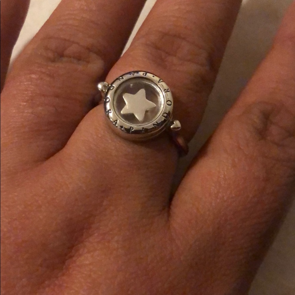 Pandora ring